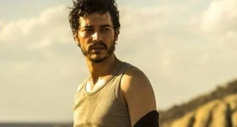 Lee Taylor grava cenas de Onde Nascem os Fortes no sertão nordestino