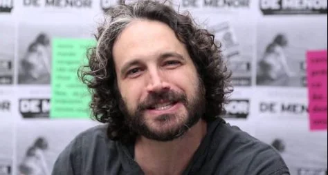 Caco Ciocler tem contrato com a Globo renovado por mais três anos