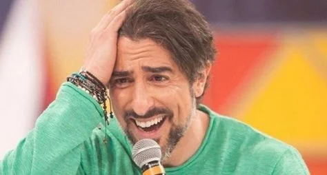 Marcos Mion é promovido a apresentador do reality A Fazenda