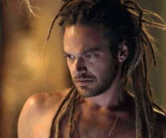 Segundo Sol: história central é incoerente e o protagonista figurante