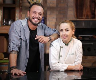 <em>Rafael Paiva e a chef Gisela Abrantes. Foto: SBT</em>