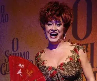 O Sétimo Guardião: Nany People grava suas primeiras cenas como transexual