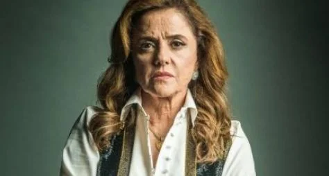 Marieta Severo é convidada para estrelar a série "Filhas de Eva"