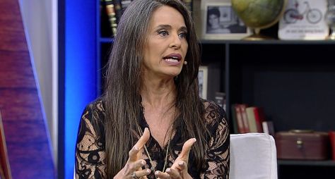 Carla Vilhena comenta sua saída da TV Globo