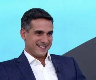 Gustavo Villani apresentará programa de futebol na Globo