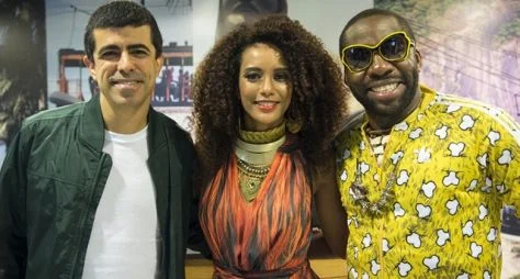 Lázaro Ramos e Taís Araújo participam do "Tá no Ar: A TV na TV"