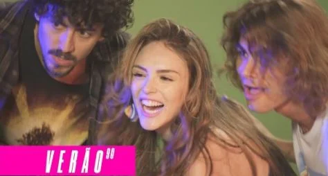 Verão 90 é uma novela para não ser levada a sério