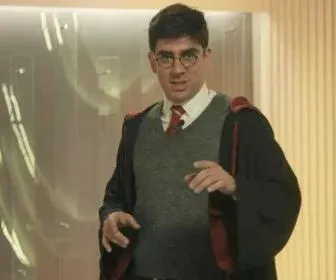 Marcelo Adnet faz paródia do "Harry Potter" no "Tá no Ar: TV na TV"