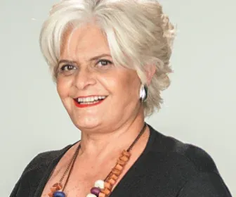 Jussara Freire deve emendar duas novelas na Globo