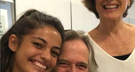 Cynthia Senek, José de Abreu e Natália do Vale em triângulo amoroso de novela