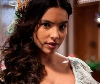 Gabriela Moreyra dará vida à uma professora em "Bom Sucesso"