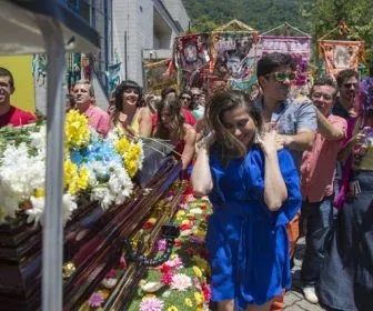 Tá no Ar: Cortejo festivo marca encerramento do programa