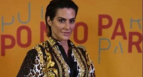 "Cleo Pires nunca fez teste para qualquer papel de Éramos Seis", afirma Globo