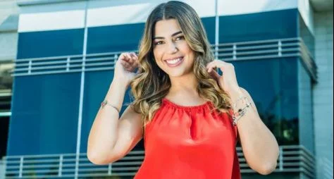 Dispensada da Globo, Vivian Amorim sonha apresentar novos programas
