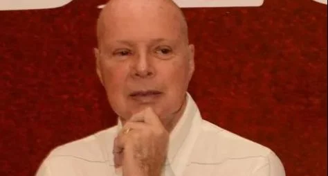 Gilberto Braga desenvolve sinopse de novela de época