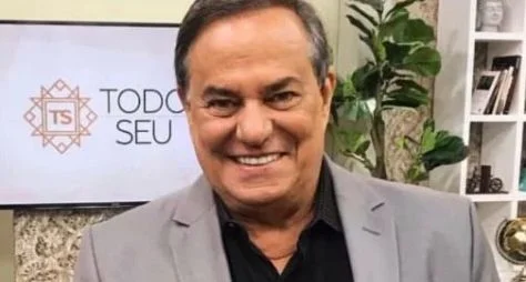 Ronnie Von será jurado do reality apresentado por Tiago Abravenel