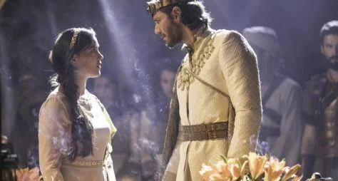 Adriana Birolli e André Bankoff estarão ao vivo no “Hoje em Dia”