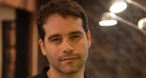 Guilherme Winter entra em "Topíssima" defendendo personagem de caráter duvidoso