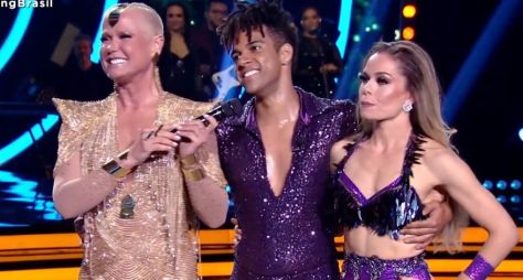 Vinicius D'Black vence quinta temporada do Dancing Brasil