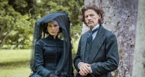 Mariana Ximenes e Thierry Tremouroux gravam cenas de "Nos Tempos do Imperador"
