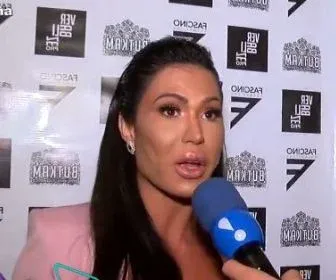 Gracyanne Barbosa participará do Bastidores do Carnaval da RedeTV!