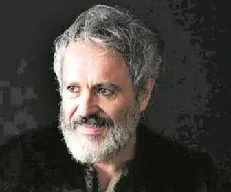 Leonardo Medeiros caracterizado para gravar “Gênesis"