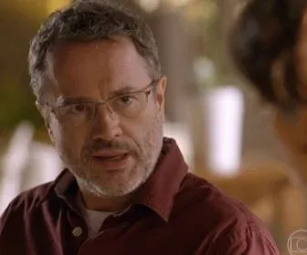 Atrasos em gravações, impedem Leonardo Medeiros voltar à TV Globo