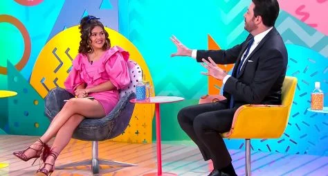 Maisa recebe pela primeira vez em seu programa Danilo Gentili neste sábado (08)