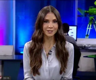 Amanda Klein foi convidada para participar do "Opinião no Ar"