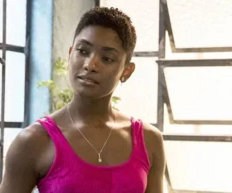 Saiba o destino final da personagem de Erika Januza em "Amor de Mãe"