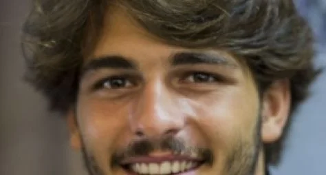 Brunno Leone troca Globo pela Record TV e atuará em "Gêneses"