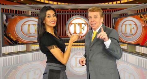 Flávia Noronha e Nelson Rubens serão afastados do "TV Fama"