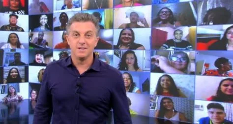 TV Globo ainda não definiu o título do programa de Luciano Huck aos domingos