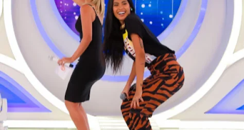 Eliana se joga no funk ao lado de Pocah neste domingo (27)