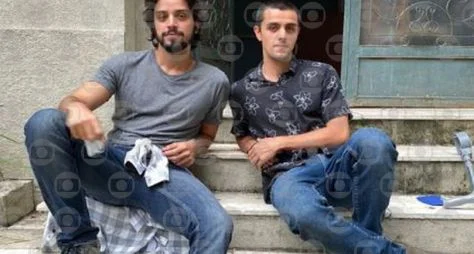 Felipe Simas e Rodrigo Simas falam da parceria em "Salve-se Quem Puder"