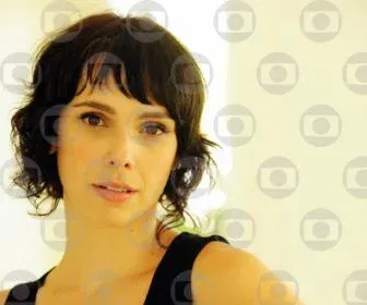 Débora Falabella comenta participação na reta final de 'Ti Ti Ti'