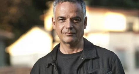 Personagem de Ângelo Antônio em "VS2" parecerá bonzinho, mas é criminoso
