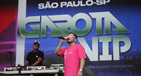 Wesley Safadão comemora sucesso do Garota Vip em São Paulo