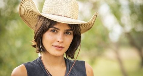 Julia Dalavia será a sensual Guta no remake de "Pantanal"