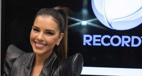 Mariana Rios assina contrato com a Record 