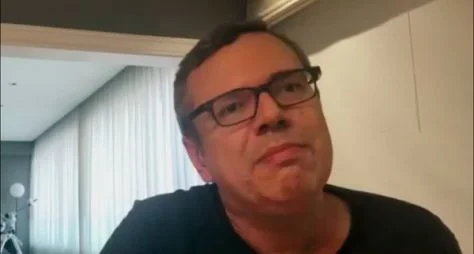 João Emanuel Carneiro estaria escrevendo "Todas as Flores" desmotivado