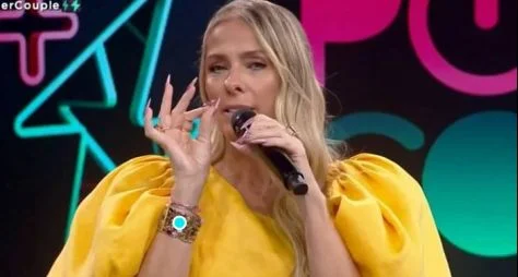 "Power Couple Brasil 6" perde para "A Praça é Nossa" e deixa a Record TV em 3º