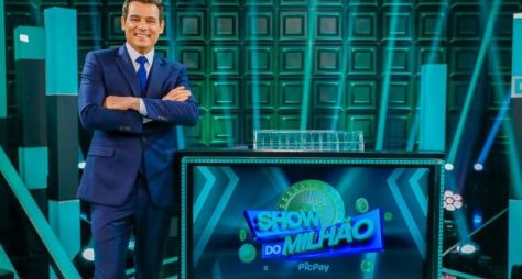 Celso Portiolli está com saudades do "Show do Milhão"