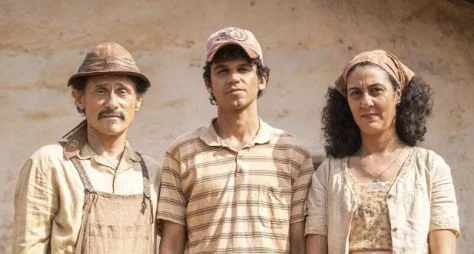 Enrique Diaz e Clarissa Pinheiro dizem o que o público pode esperar de "Mar do Sertão"