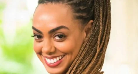 Dandara Mariana fala de "Travessia" e nova temporada da série do Globoplay "Encantados"