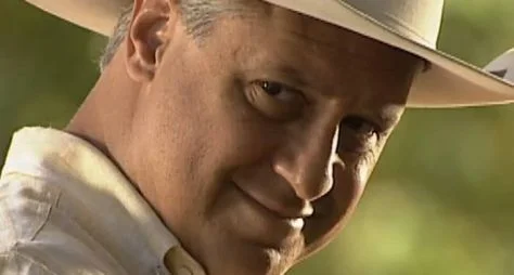 Globo cancela "O Rei do Gado" para evitar vexame de audiência com "Travessia"