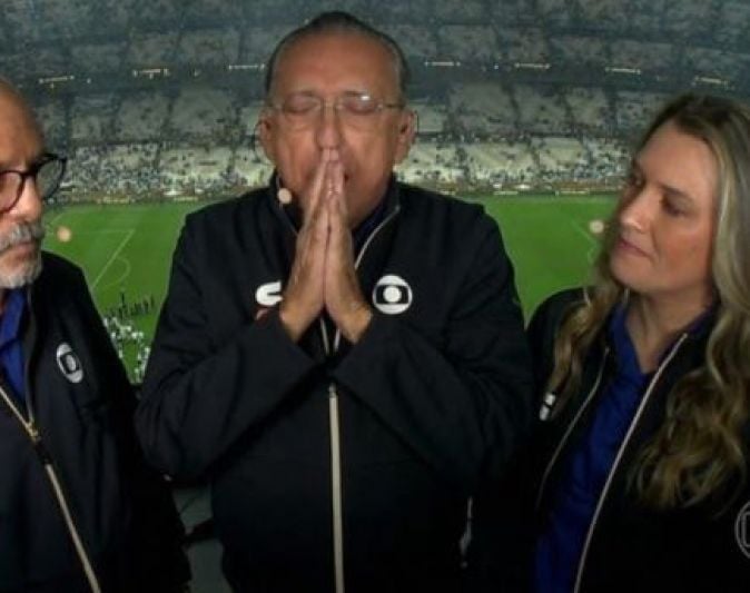 Galvão Bueno se emociona em despedida da Copa do Mundo: "Alguma coisa boa fiz"