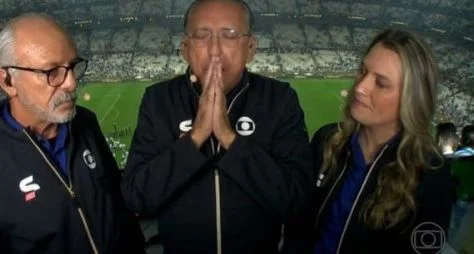 Galvão Bueno se emociona em despedida da Copa do Mundo: "Alguma coisa boa fiz"