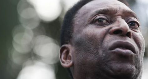 Médicos emitem nota com atualização do estado de saúde de Pelé 