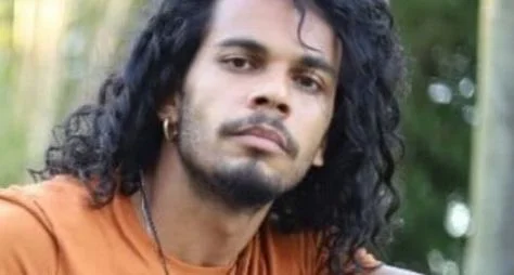 Globo escala ator novato na TV para interpretar Jesus Cristo em nova novela das 18h